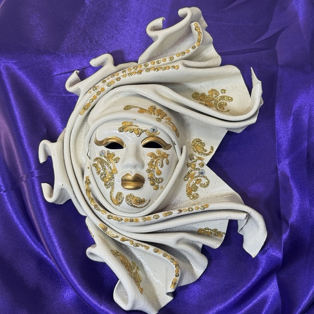 Original Venetian Mask - Saamira - Wall Decoration by La Gioia Venice Italy